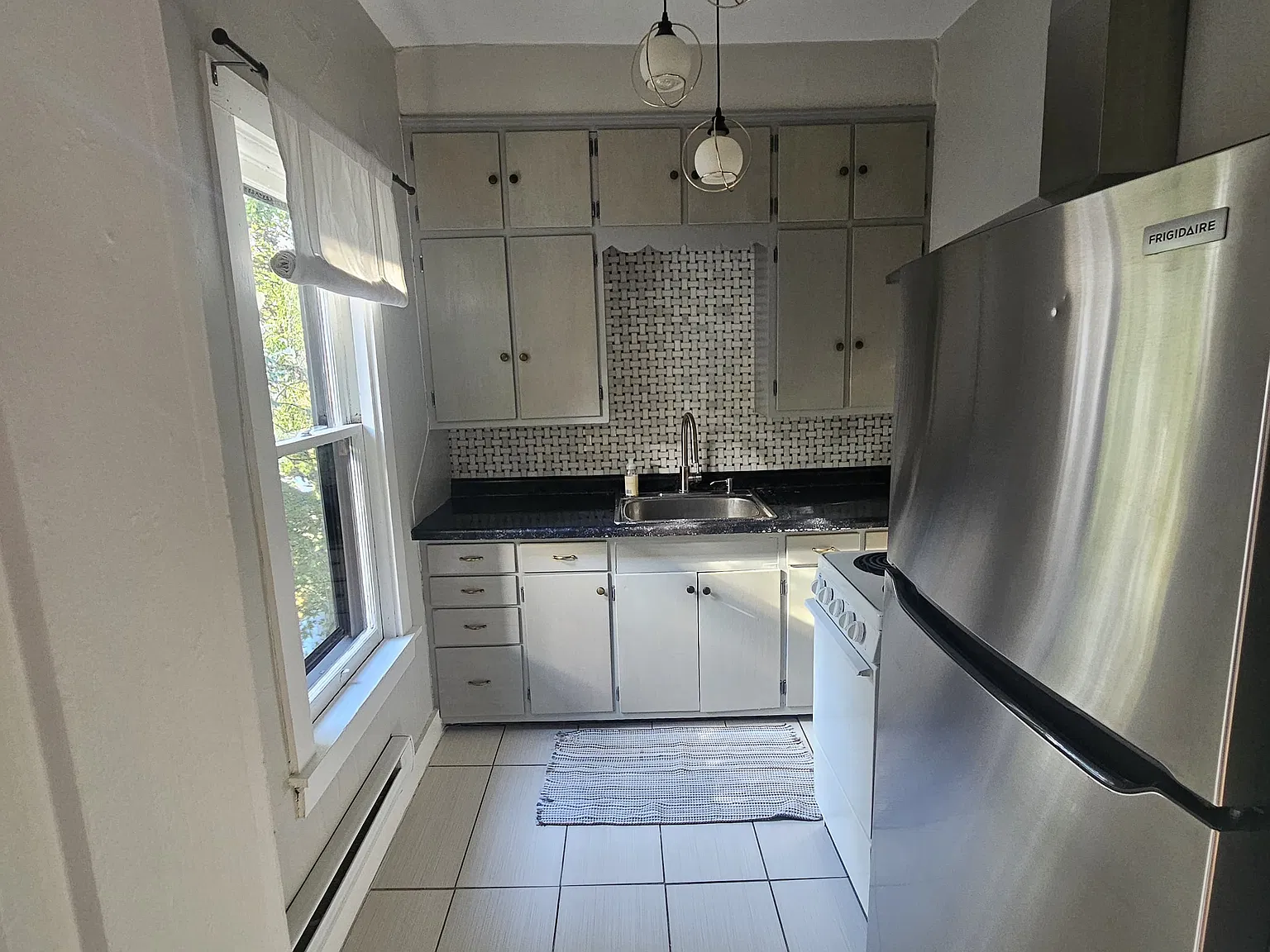 1 bed, 500 sqft, $750 — Photo 3
