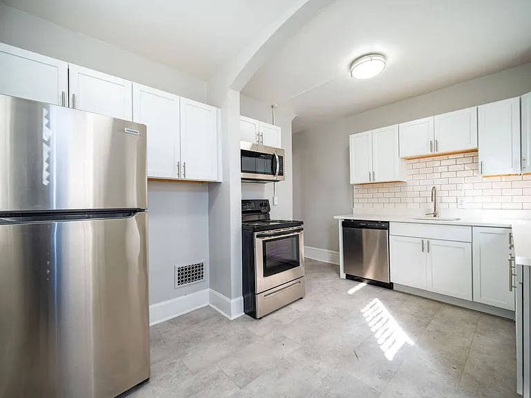 828 Dennison Ave — Photo 8