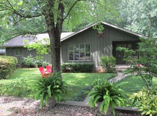 677 2nd Plumb Rd, Belvidere, TN 37306