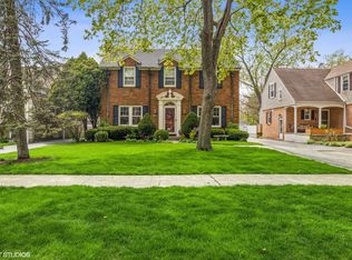 308 Nuttall Rd, Riverside, IL 60546