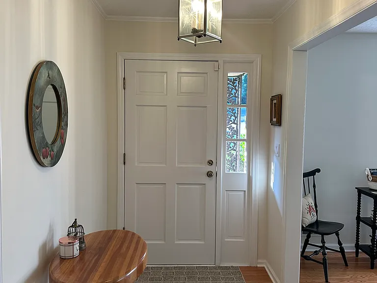 804 Valley View St — Photo 10