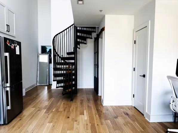 3916 14th St NW #4, Washington, DC 20011