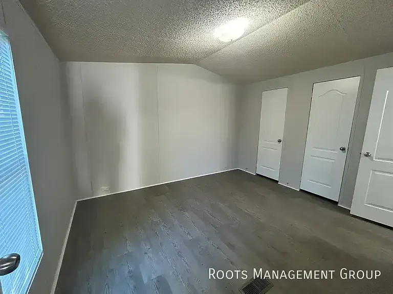 272 Emerson Bypass Rd #C22 — Photo 5