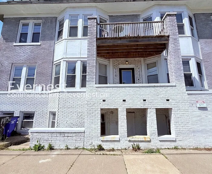 9429 Brush St #2B — Photo 1