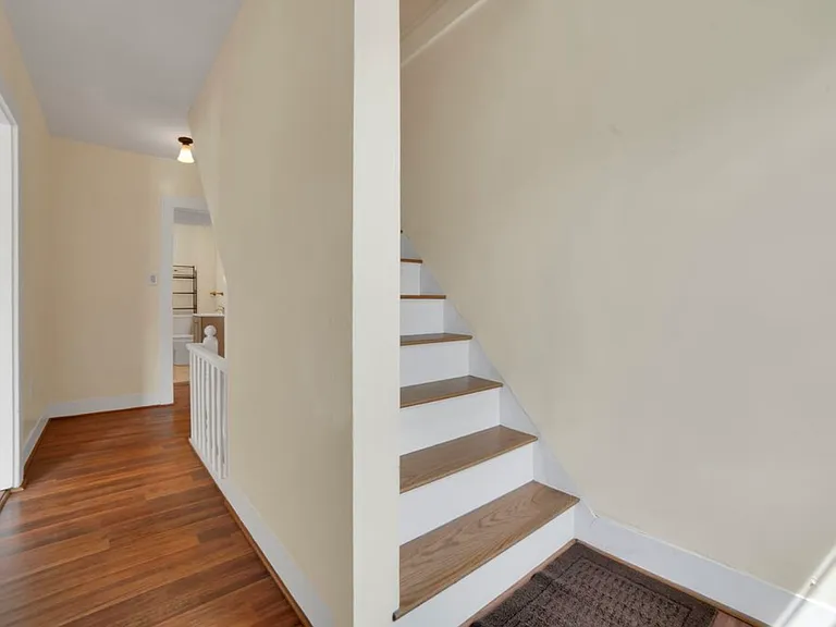 63 Albertina St — Photo 13