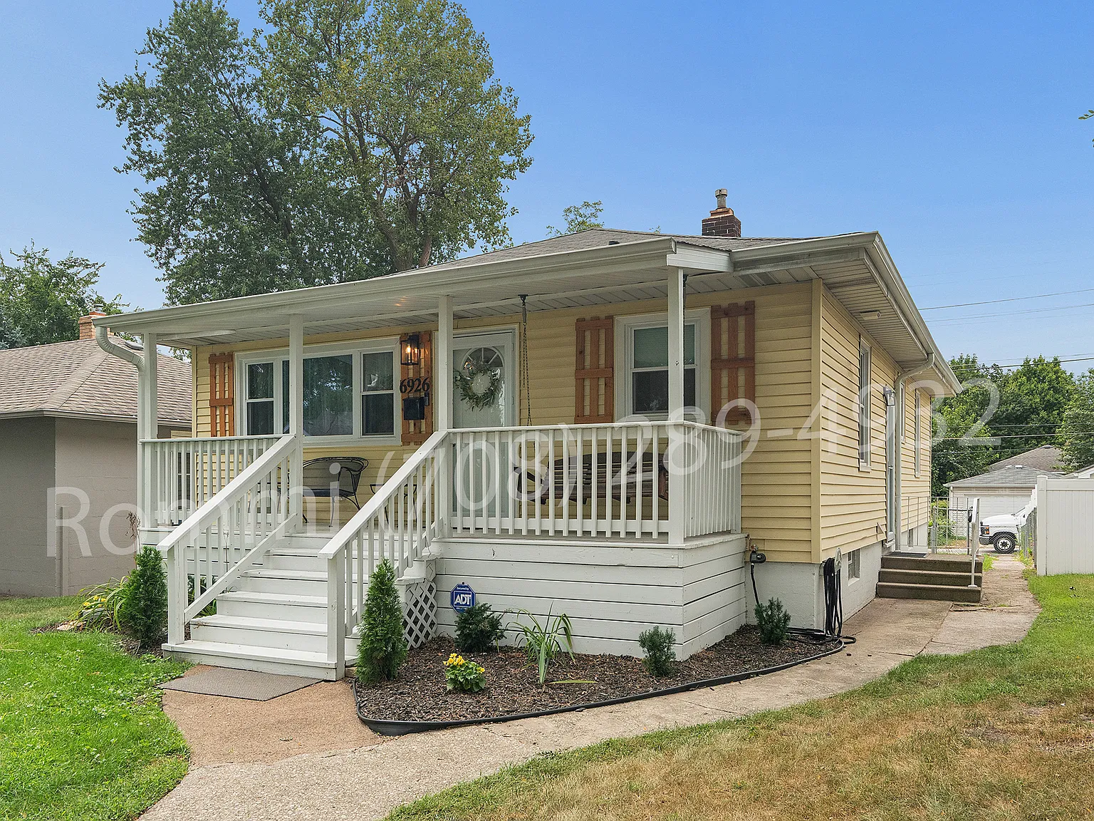 4 bed, 1688 sqft, $2,400 — Photo 3