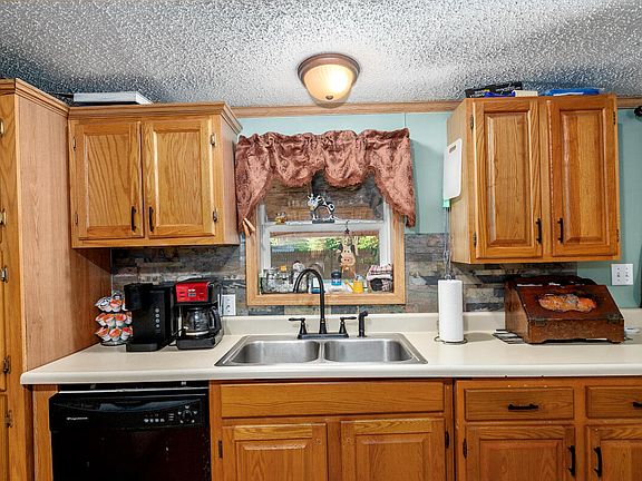 4th image of 4125 170th Ave