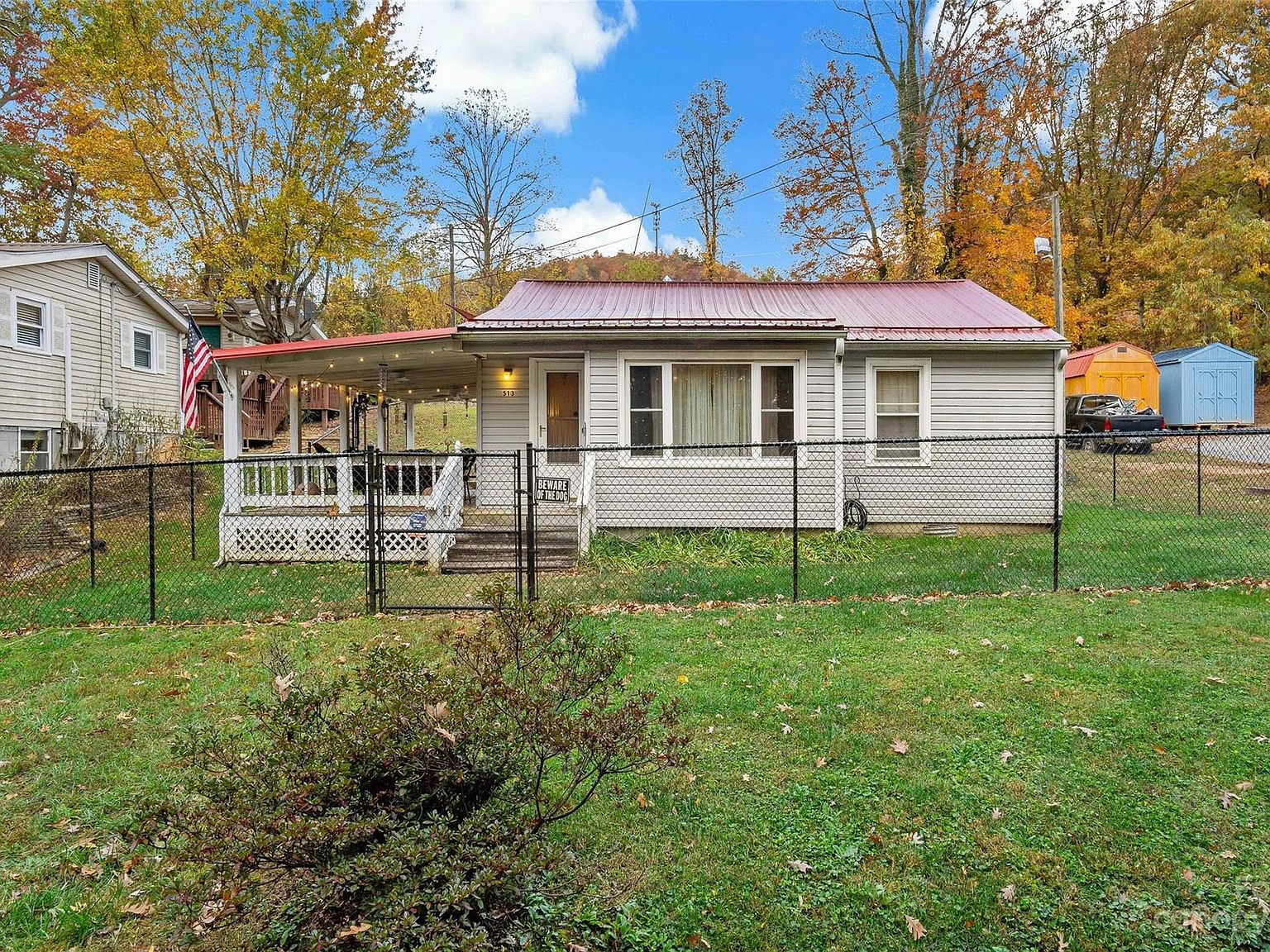 513 Hiawassee Ave, Black Mountain, NC 28711 Zillow