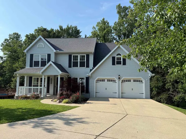 5071 King Richard Ct, Ashland, KY 41101