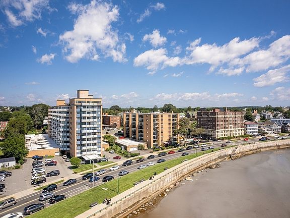 2nd image of 300 Lynn Shore Dr APT 711