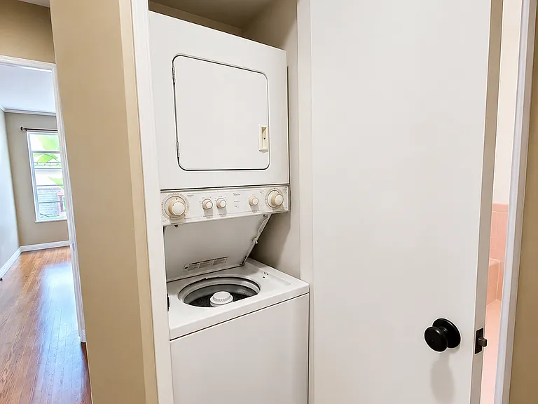 In-Unit Washer/Dryer
