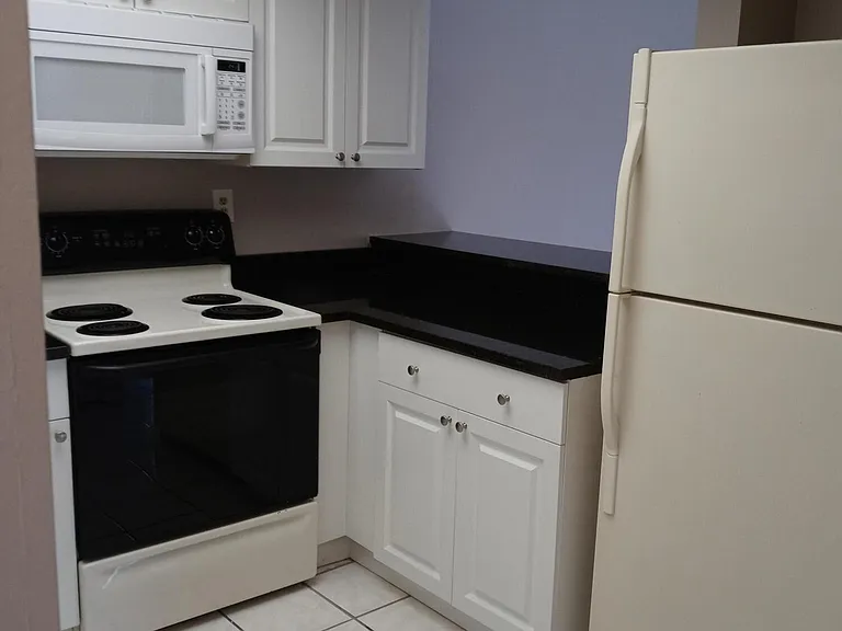 1641 Sunny Brook Ln NE #C107 — Photo 9
