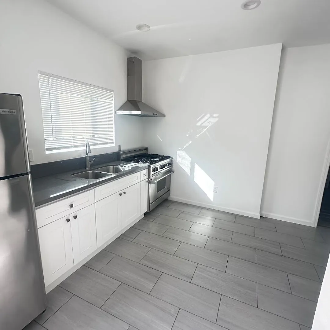 1328 E. 21st St. — Photo 2