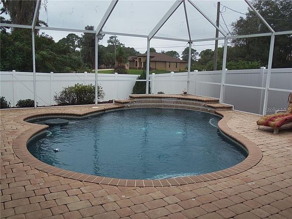 2nd image of 2007 Lovoy Ct