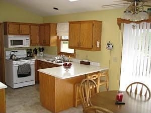 4th image of 1107 Squire Ln