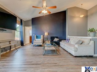 7305 N 107th Ave, Omaha, NE 68122