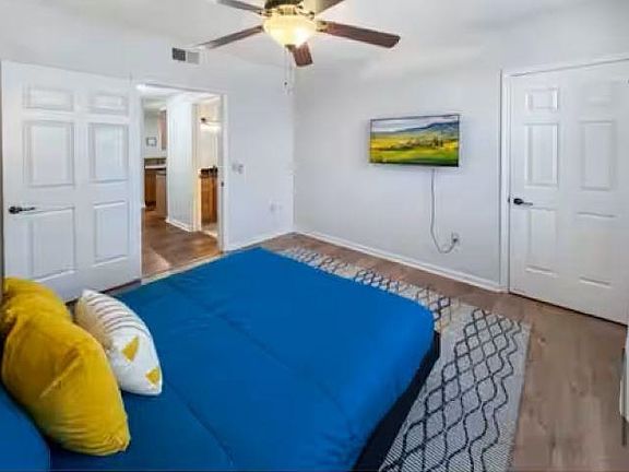 5th image of 85 Vance Ave APT 201