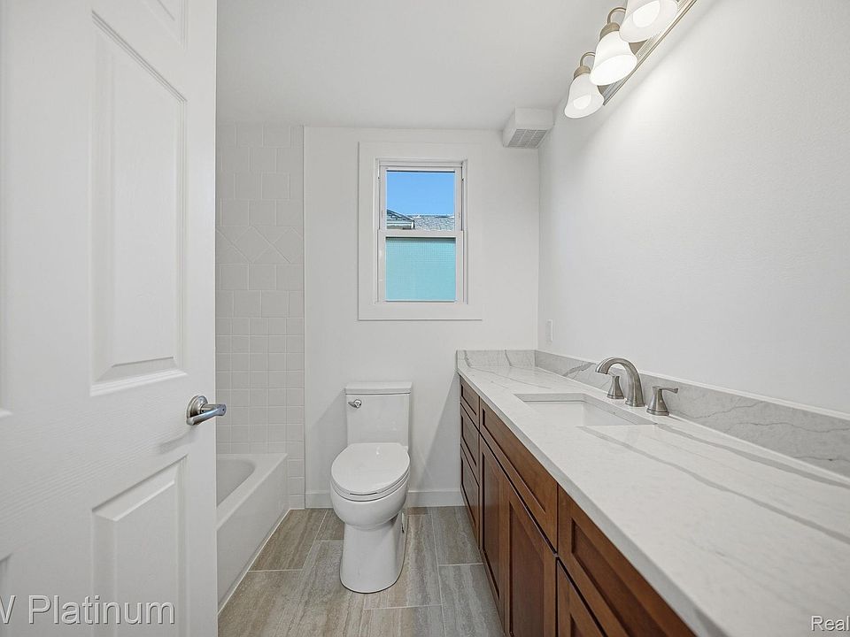 1309 Saint Clair Blvd, photo 27