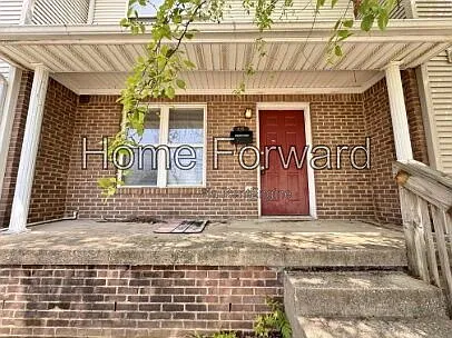 835 W Maxwell St — Photo 1