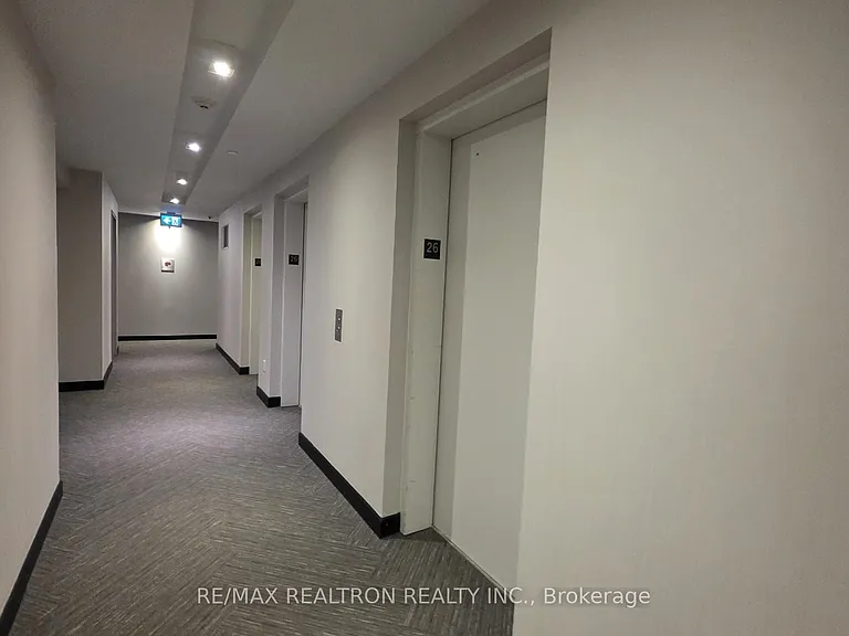 8 Eglinton Ave E #2605 — Photo 5
