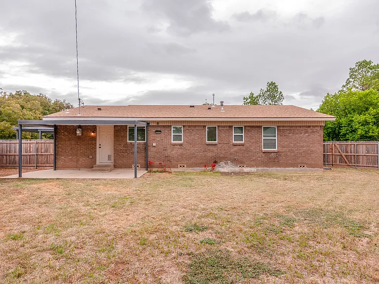 300 Ridgecrest Dr — Photo 25