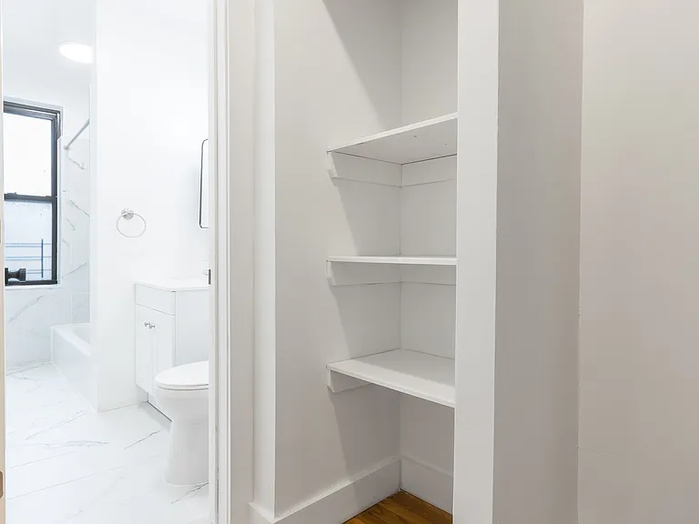 624 W 176th St #38 — Photo 8