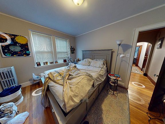 3rd image of 119 College Ave #200