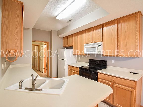 3rd image of 1215 S 52nd St Unit 1005