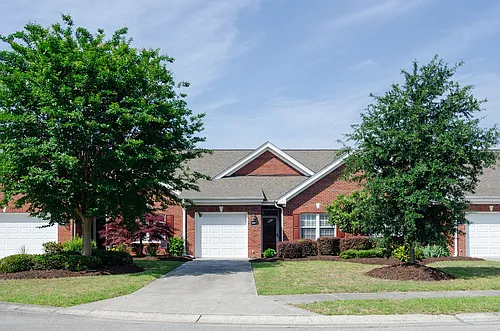 204 Hilliard Ct Photo 1