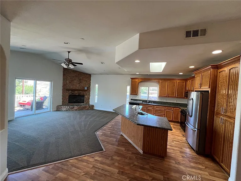 16611 McPherson Ave — Photo 9