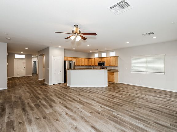 5th image of 1408 Logan Valley Ln