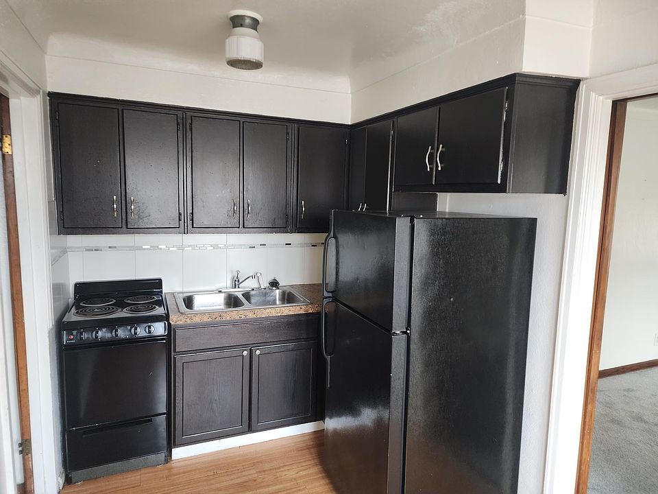1st image of 4302 Monroe St #3