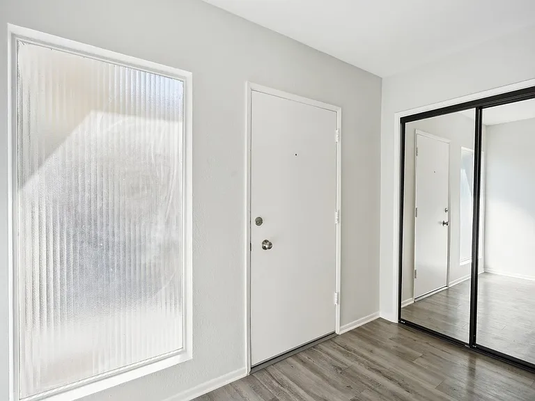 12323 Texas Ave — Photo 45