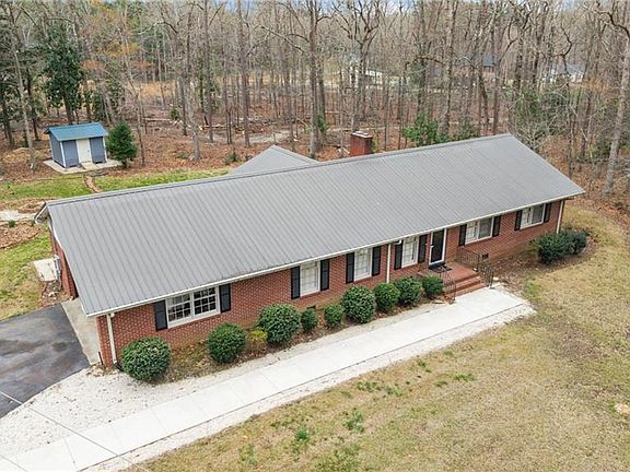 2nd image of 217 Lambert Rd