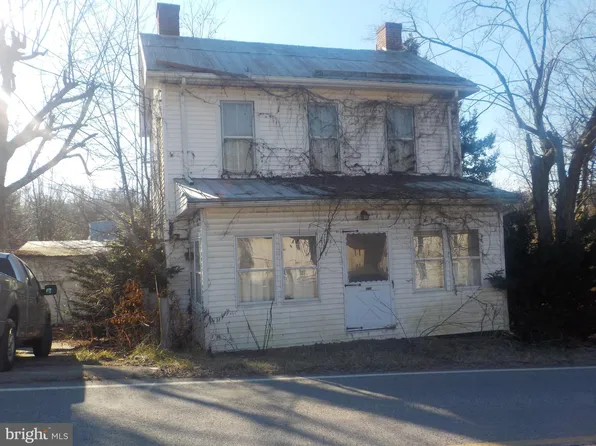 2715 Old Taneytown Rd, Westminster, MD 21158