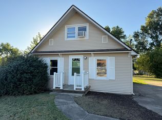 978 Greensferry Rd, Jackson, MO 63755