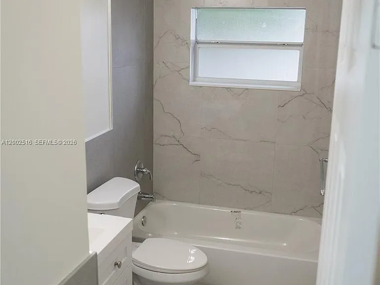5400 NW 18th St #3N — Photo 27