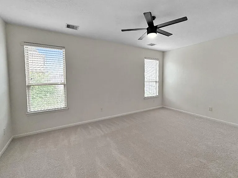6503 Bayliss Valley Ln — Photo 19