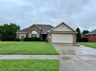 1805 SW Candlewood St, Bentonville, AR 72712