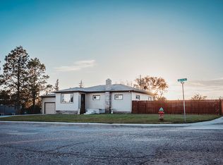 5814 Bourne Pl, Cheyenne, WY 82009