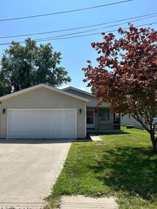 306 Highland Ave, Buckeye Lake, OH, 43008