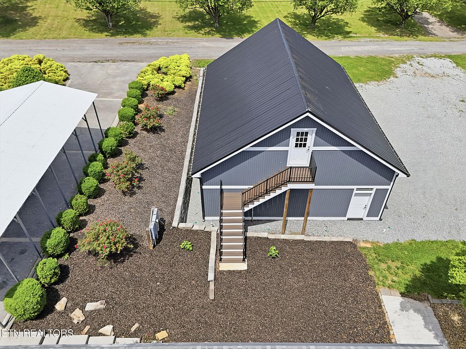 55th image of 401 Gholdston Dr