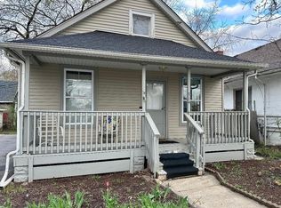 714 S Broadway Ave, Aurora, IL 60505