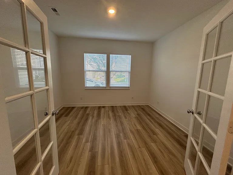 6941 Teder Creek Ln — Photo 4