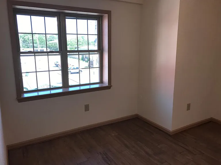 170 E Main St #170 — Photo 11