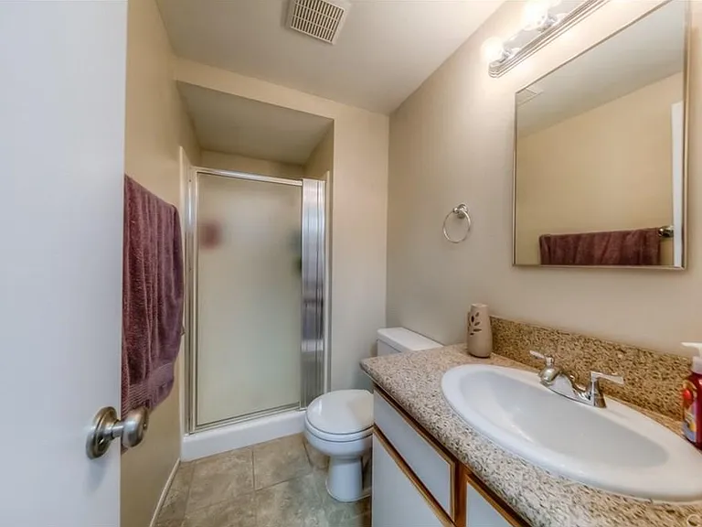 8615 Beverly Blvd #6 — Photo 5