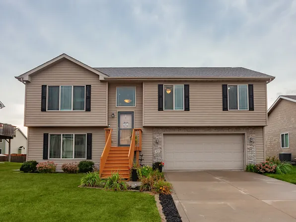 800 Jefferson Ave SE, Bondurant, IA 50035