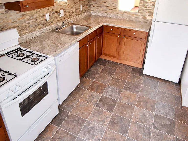 2-Bedroom - Kitchen