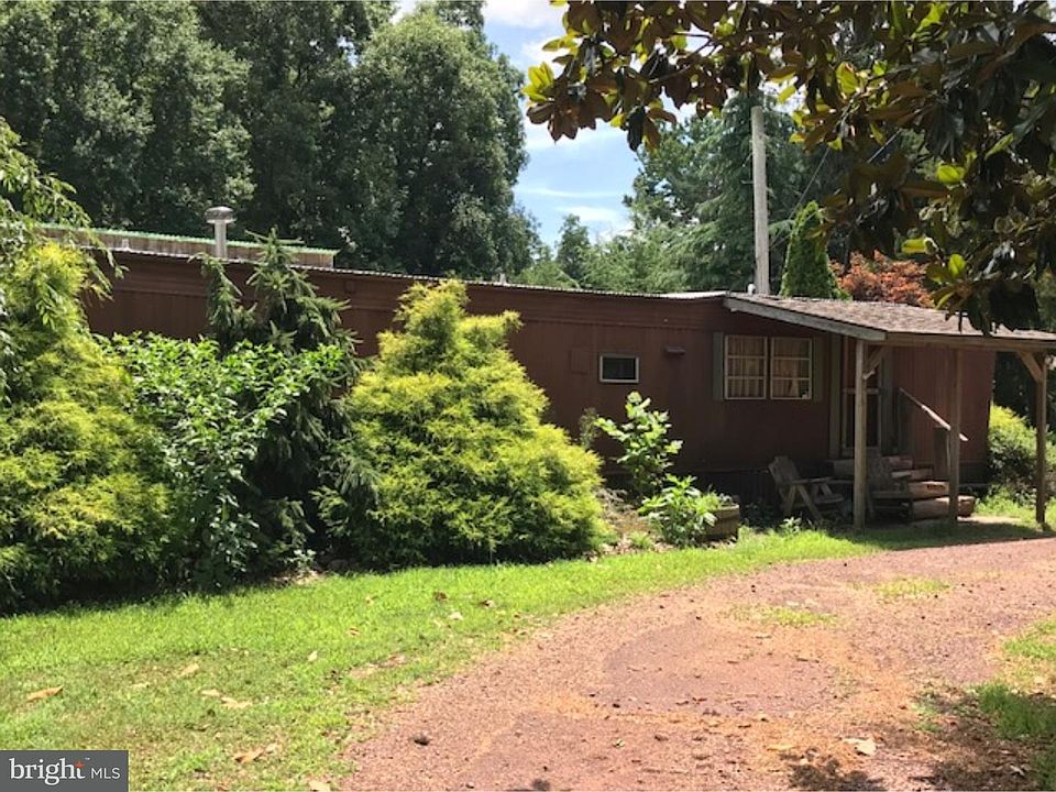 2nd image of 400 Hospital Rd
