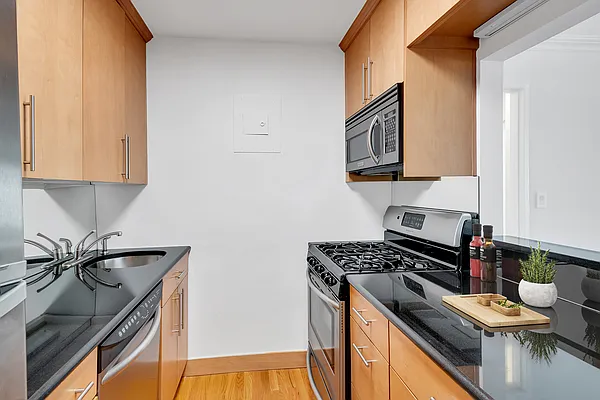 Sold by Brown Harris Stevens | media 5